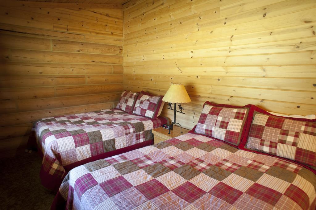 320 Guest Ranch Villa Gallatin Gateway Værelse billede